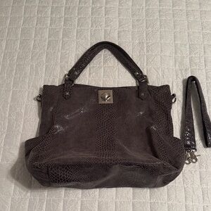 Kenneth Cole Reaction Grey Snake prink Shoulder boho Bag
